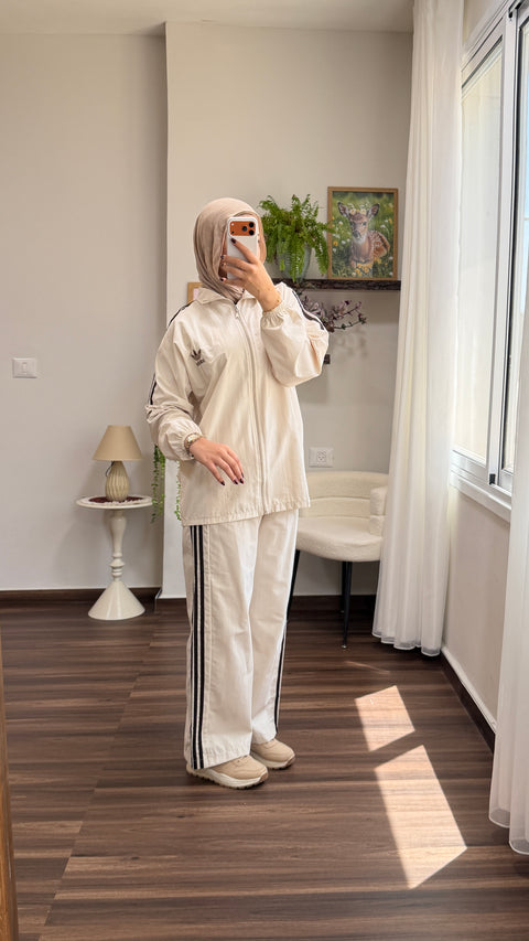 ترينچ اديداس