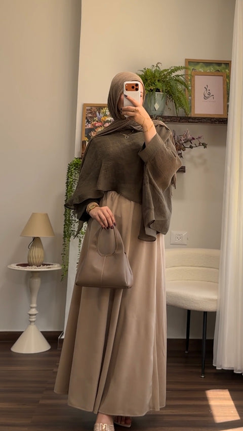 تنورة كلوش وبلوزة شيماء ٢